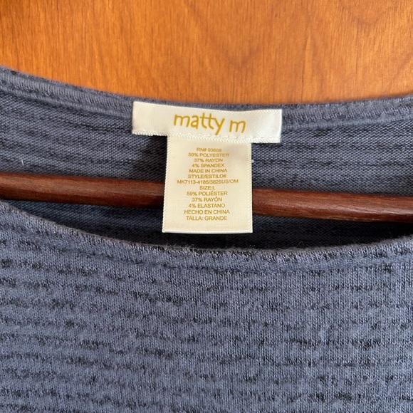 Matty M Twist Front Knit Tunic Top, Denim, Size L, NWT - Picture 2 of 8